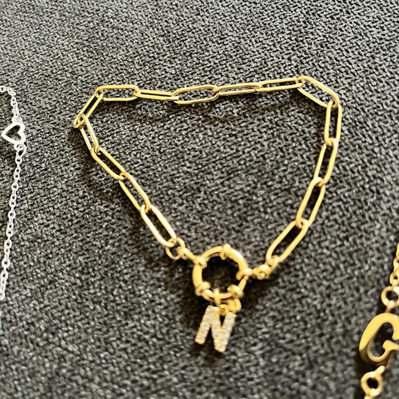 Set of 3 bracelets and 2 necklace. Sold as set. - Picture 5 of 6